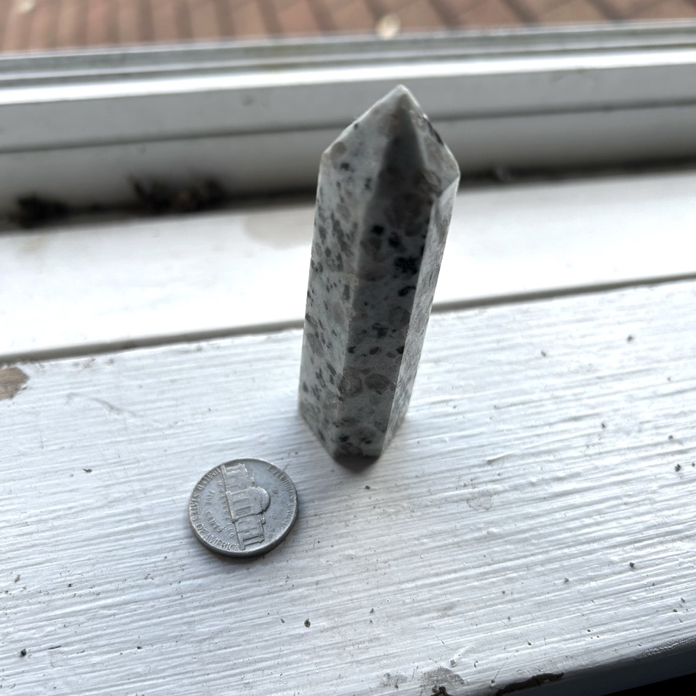 Kiwi Jasper Tower